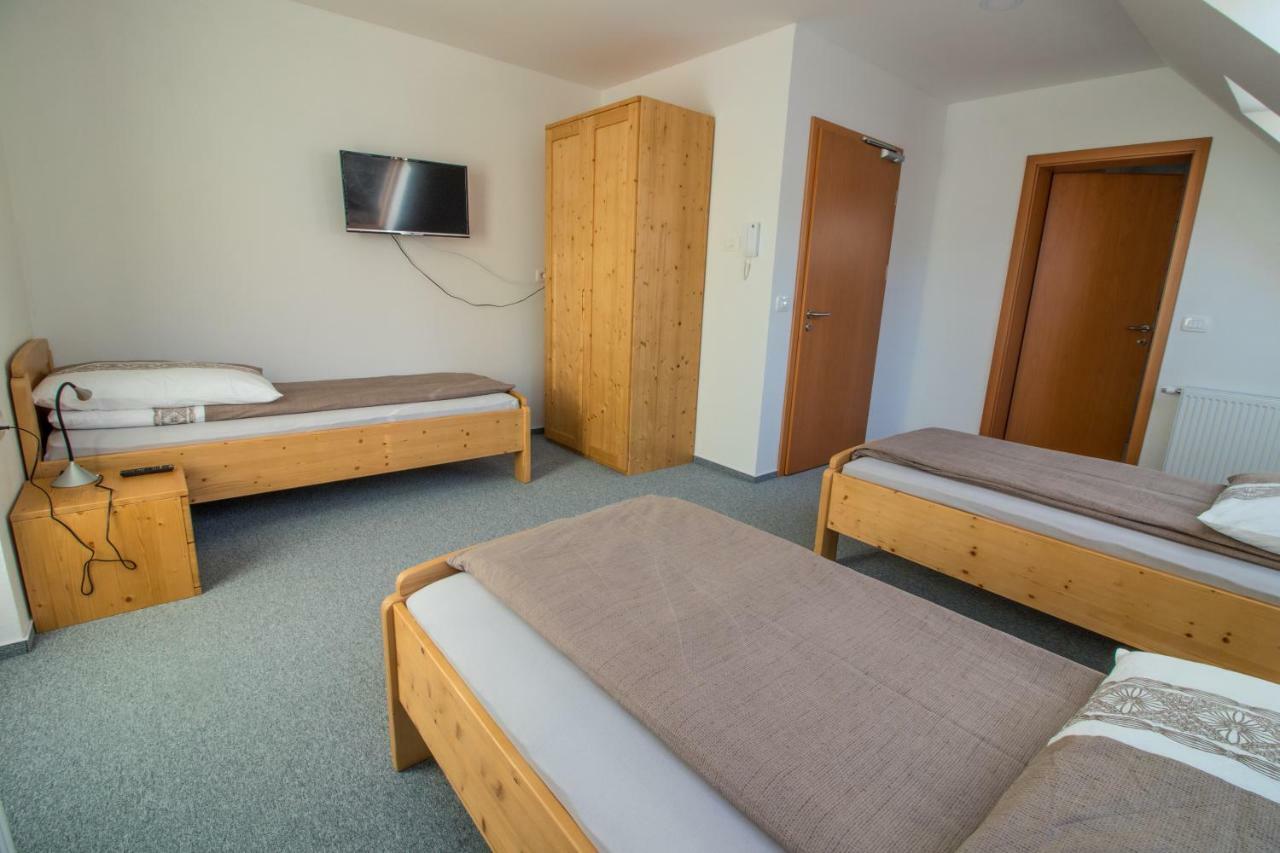Apartments & Rooms Pr' Skalovc بوينج المظهر الخارجي الصورة
