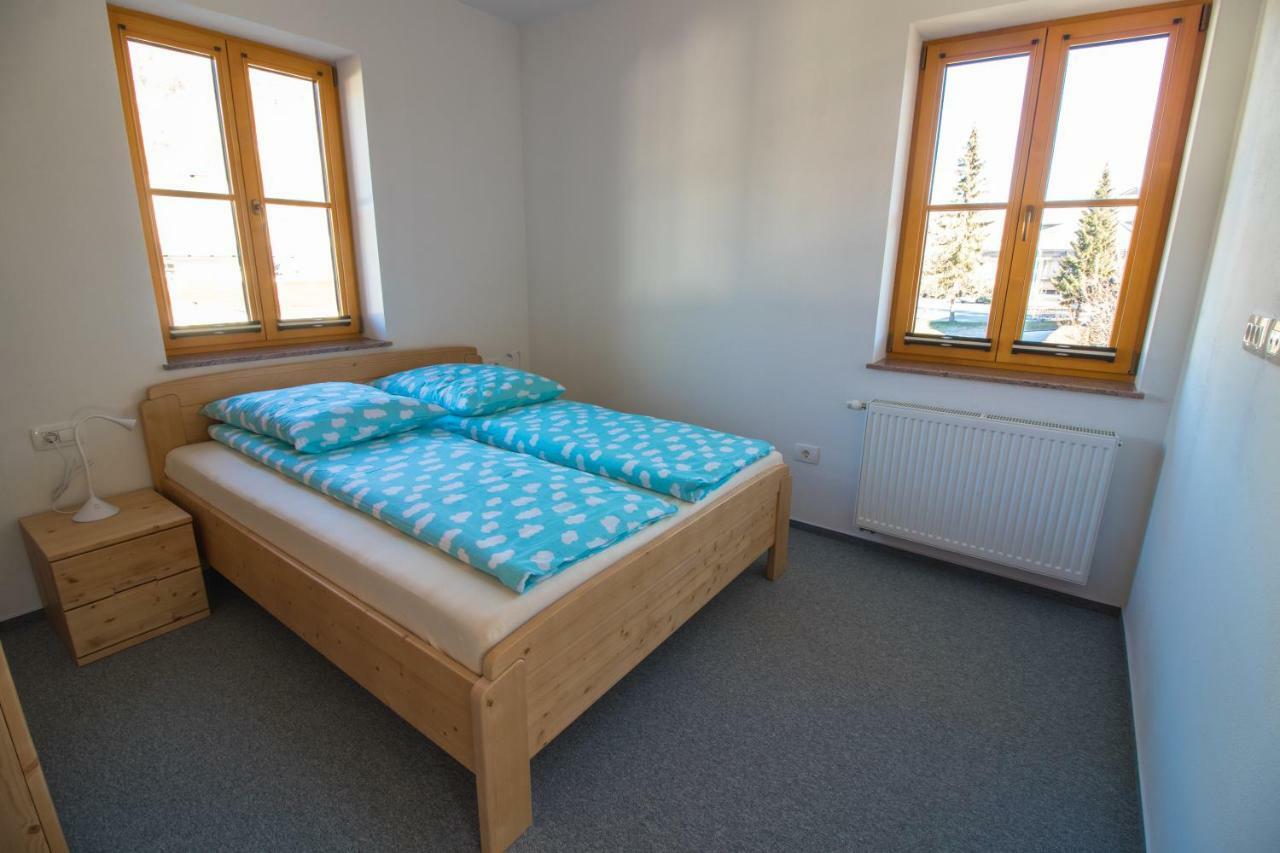 Apartments & Rooms Pr' Skalovc بوينج المظهر الخارجي الصورة