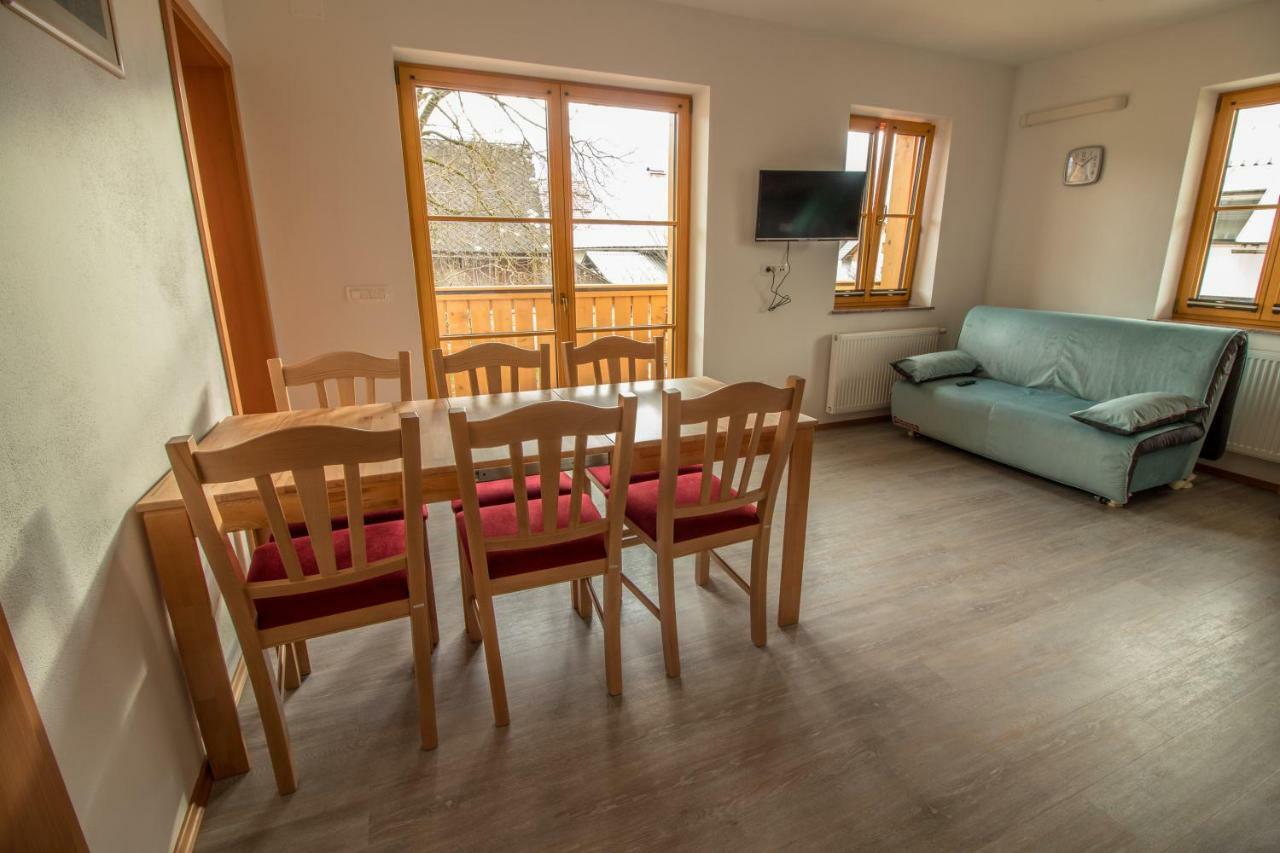 Apartments & Rooms Pr' Skalovc بوينج المظهر الخارجي الصورة