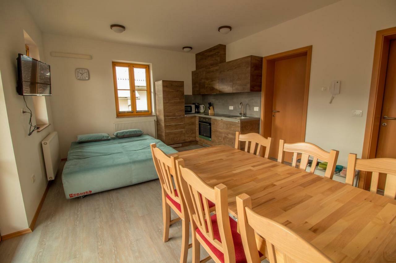 Apartments & Rooms Pr' Skalovc بوينج المظهر الخارجي الصورة
